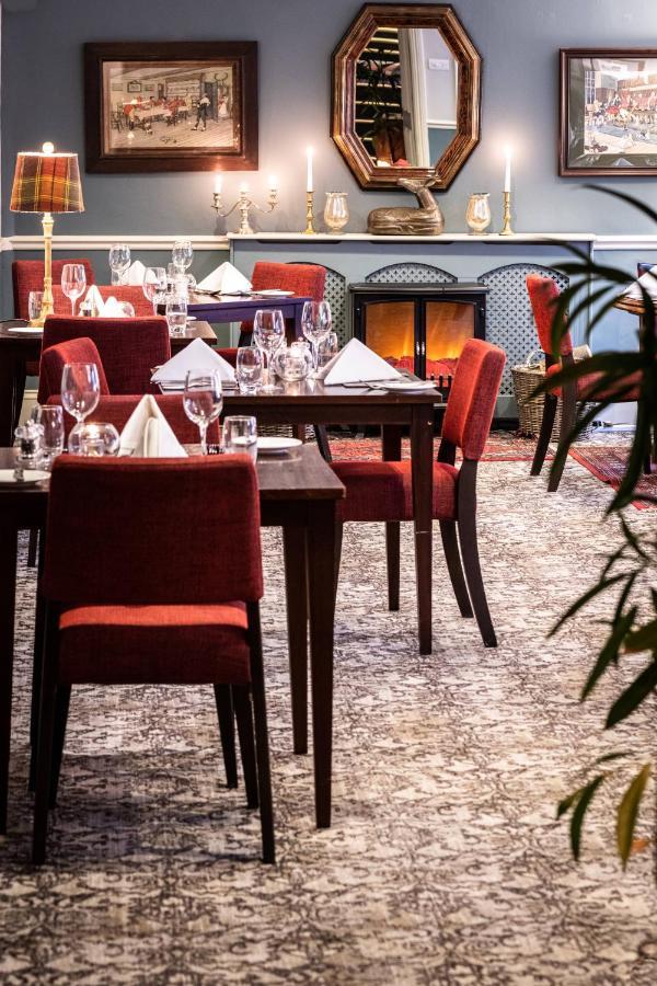 Luttrell Arms Hotel Dunster Bagian luar foto